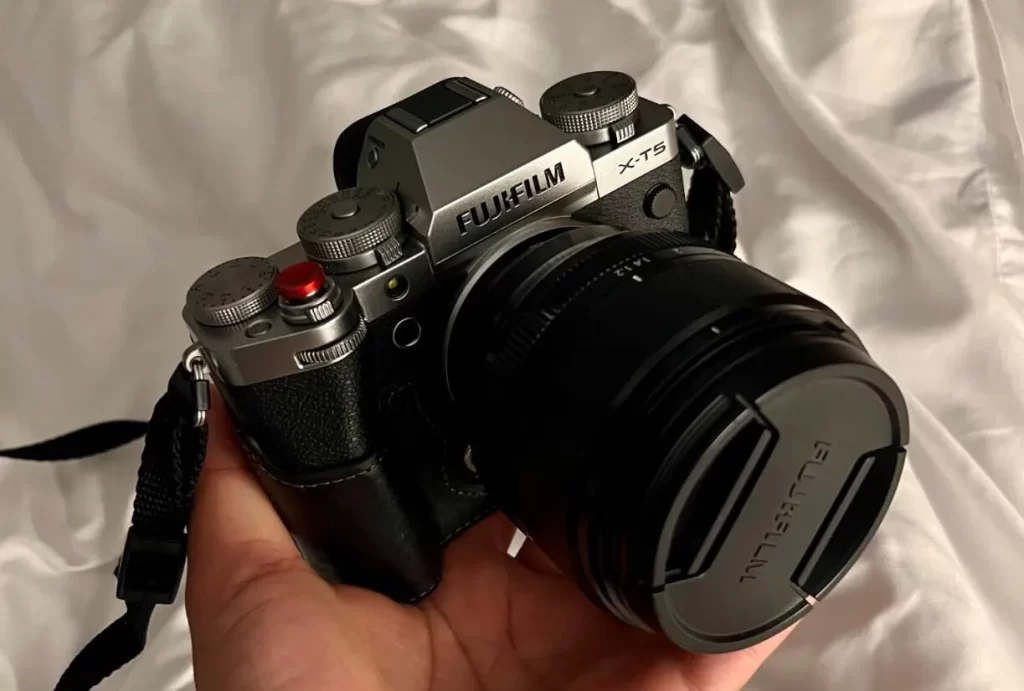 Top Photography Gear: Fujifilm X-T5