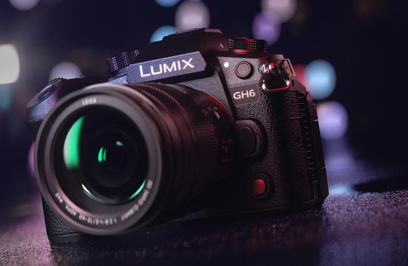 Top 5 Digital Cameras: Panasonic Lumix GH6